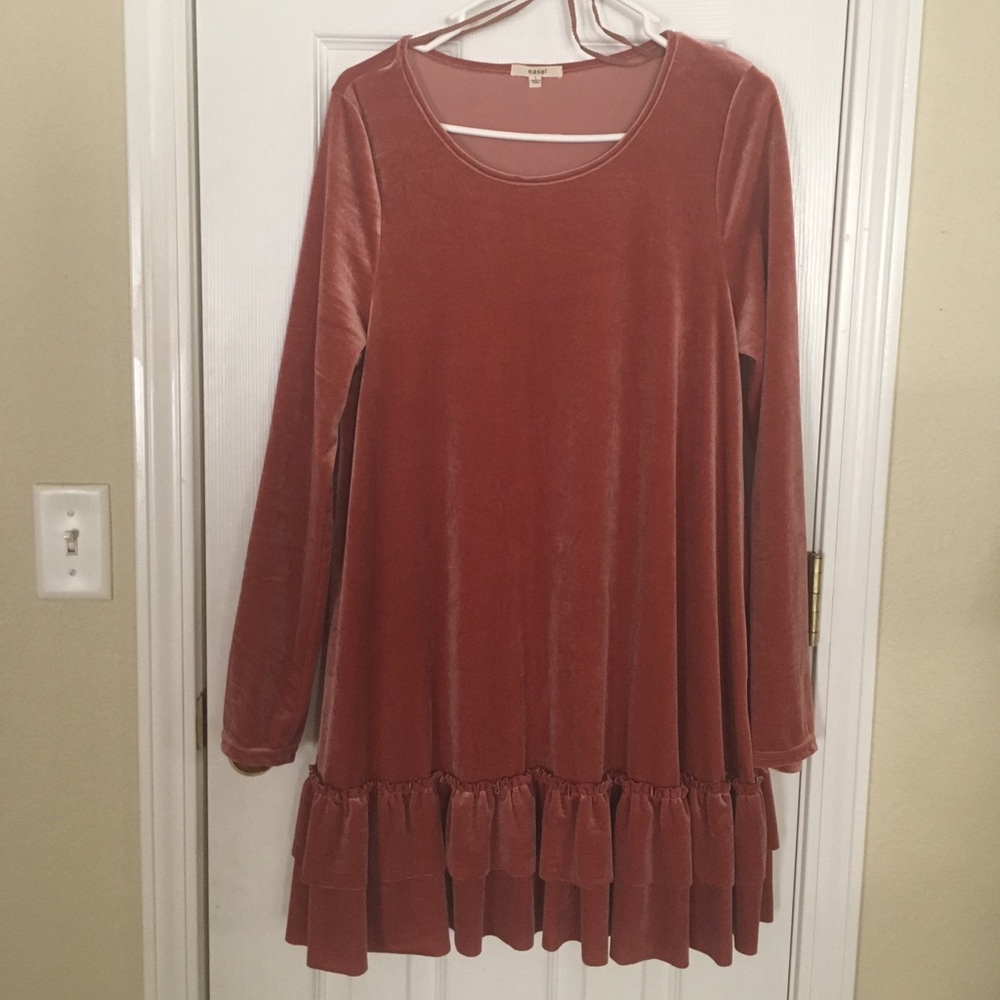 Easel mauve/pink velvet layered long sleeve dress
